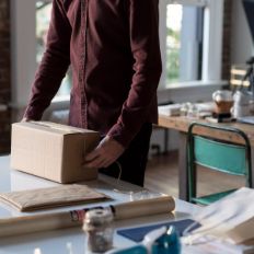 10 Tips to Improve the Customers’ Shipping Experience